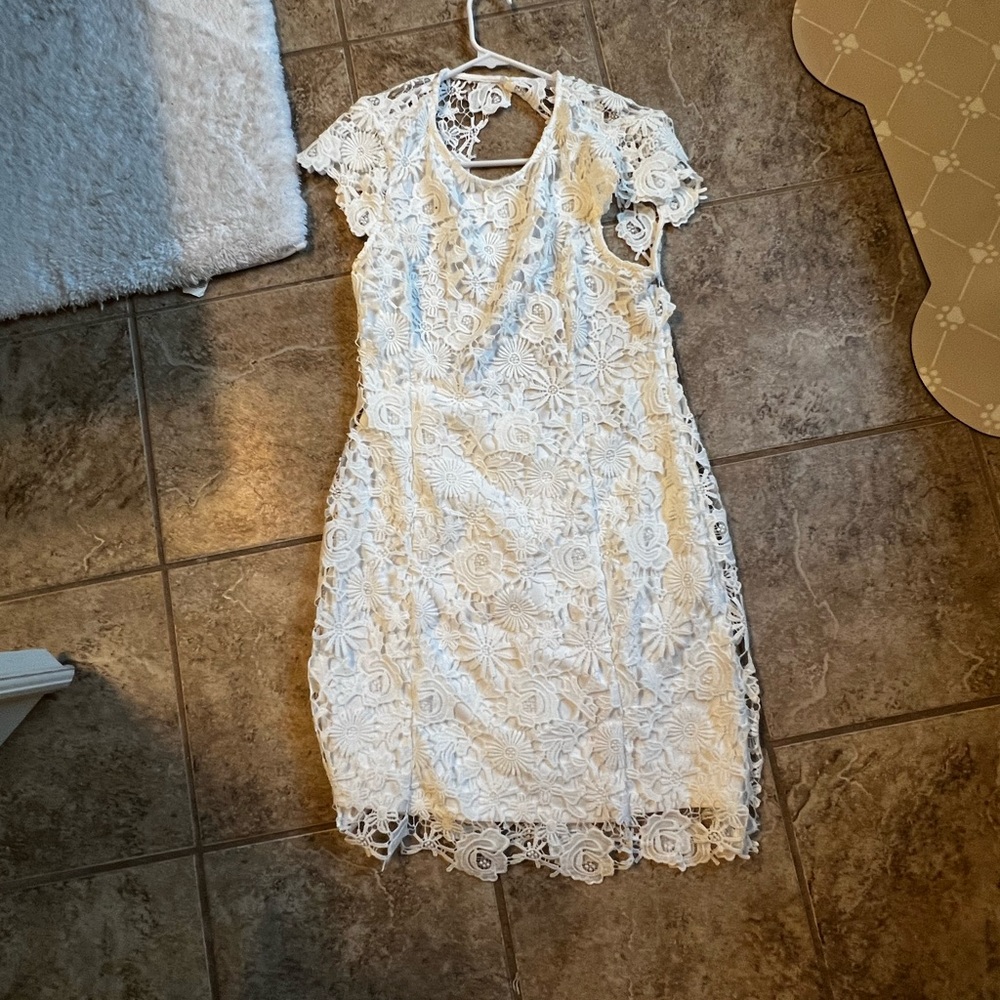 Lulu's White Floral Lace Midi Dress